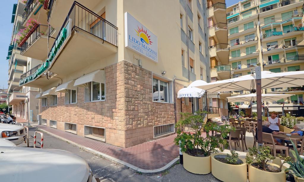 Hotel Lido Mazzini Loano Exterior foto
